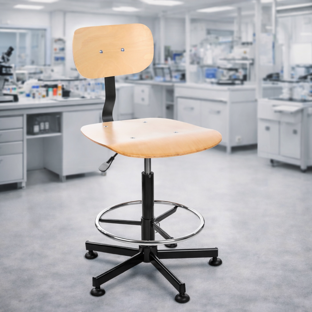 Wytrzymałe wysokie krzesło laboratoryjne z podnóżkiem Black 02 H + RING